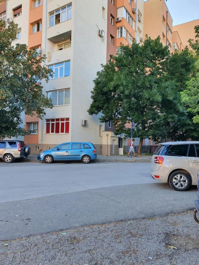 2 Bedroom Apartment City Благоевград Екстериор снимка